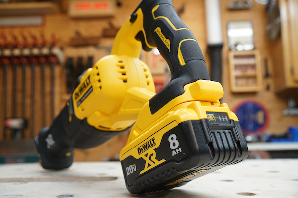 DEWALT 20 Volt XR Reciprocating Saw With Power Detect