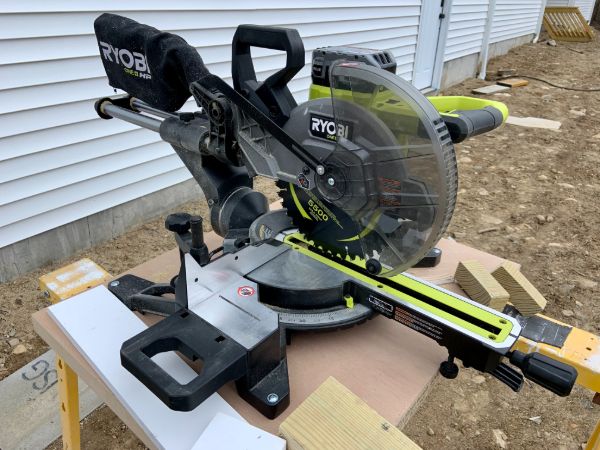 Ryobi 18V One+ HP 10" Miter Saw